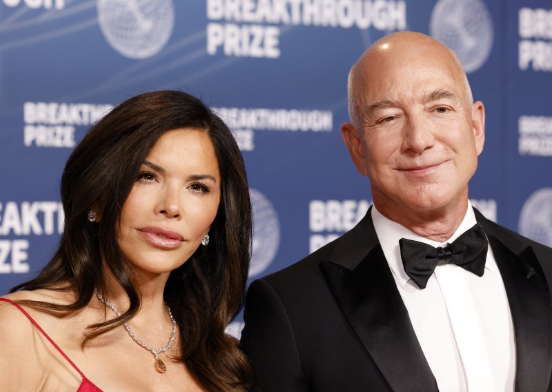 Lauren Sanchez Bezos iznenadila izjavom o bebi s Jeffom: 'Sutra bih rodila'