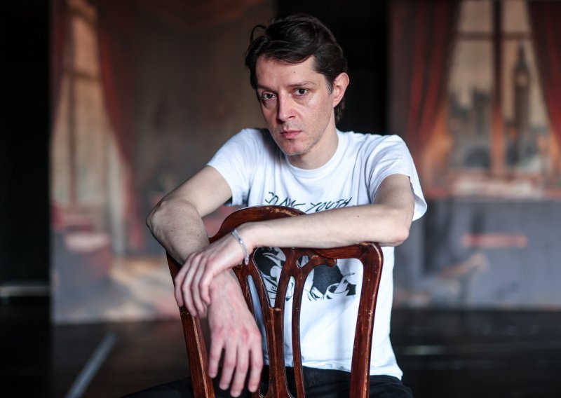 'Živimo u najbahatijim vremenima. Današnji Ilije Čvorovići nadmeno nam mašu pred nosom'