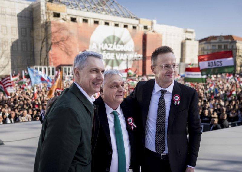 'Adolf, Snoopy, Batman': Stotine lozinki mađarske vlade završile na internetu