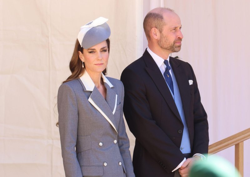 Modna diplomacija Kate Middleton: Izbor ove haljine bio je itekako promišljen