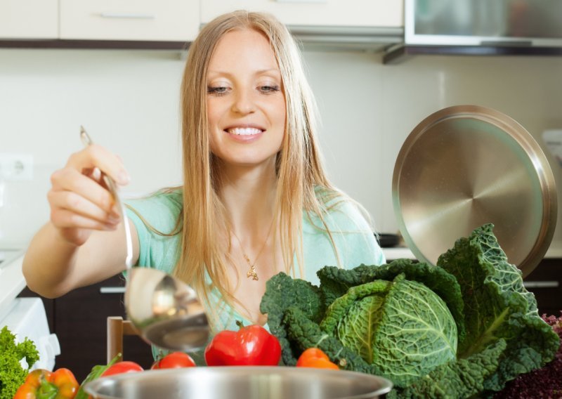 Zlata vrijedan trik: Uz samo dva sastojka riješit ćete se neugodnog mirisa kuhanja