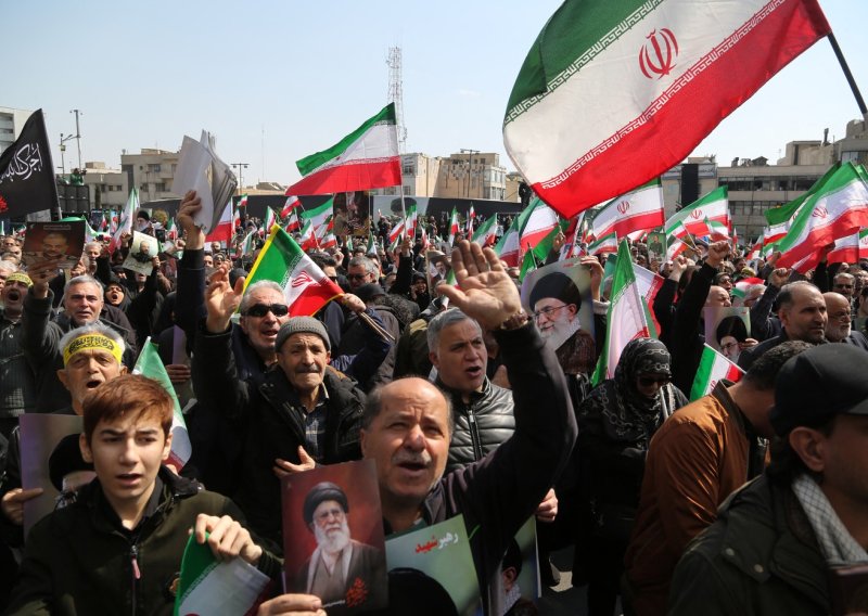 Iran negira Trumpove tvrdnje o pregovorima: 'On pregovara sam sa sobom'