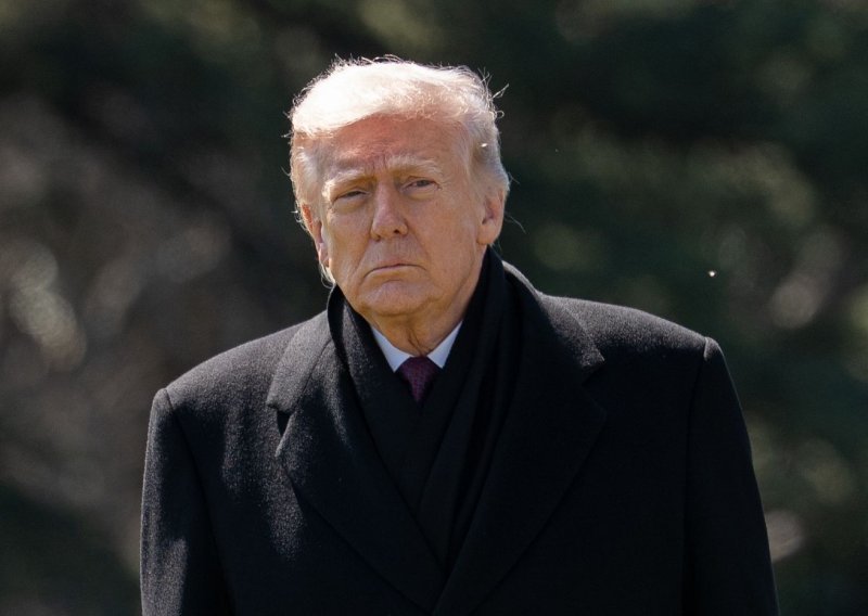 Francuski mediji: Trump je ignorirao upozorenja obavještajnih službi prije napada na Iran