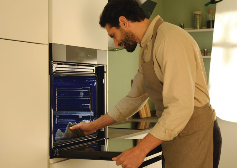 LG istraživanje: mladi vole kuhati, ali prioriteti su drugačiji