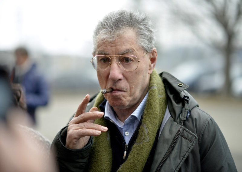 Umro Umberto Bossi: Kontroverzni vođa koji je obilježio eru talijanske desnice