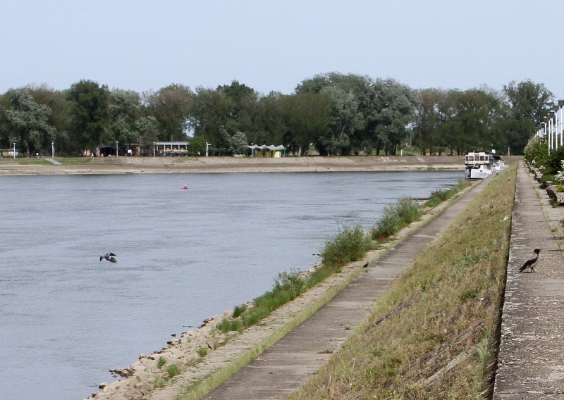 Počelo uređenje šetnice uz rijeku Dravu, poznato koliko će sve koštati