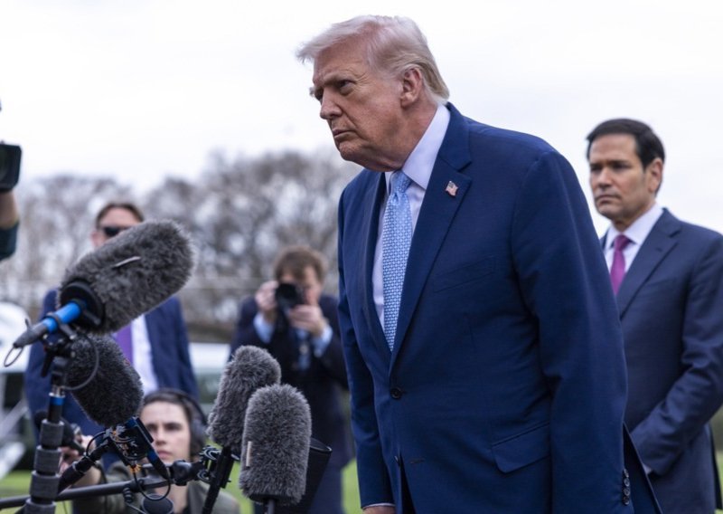 Trump iznenadio: 'Razmatramo smanjivanje vojnih operacija na Bliskom istoku'