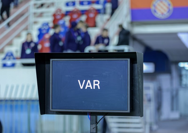 UEFA sprema velike promjene: VAR više neće biti isti