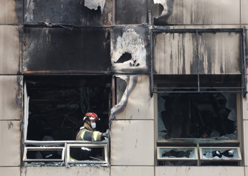 Veliki požar u južnokorejskoj tvornici, poginulo 14 osoba