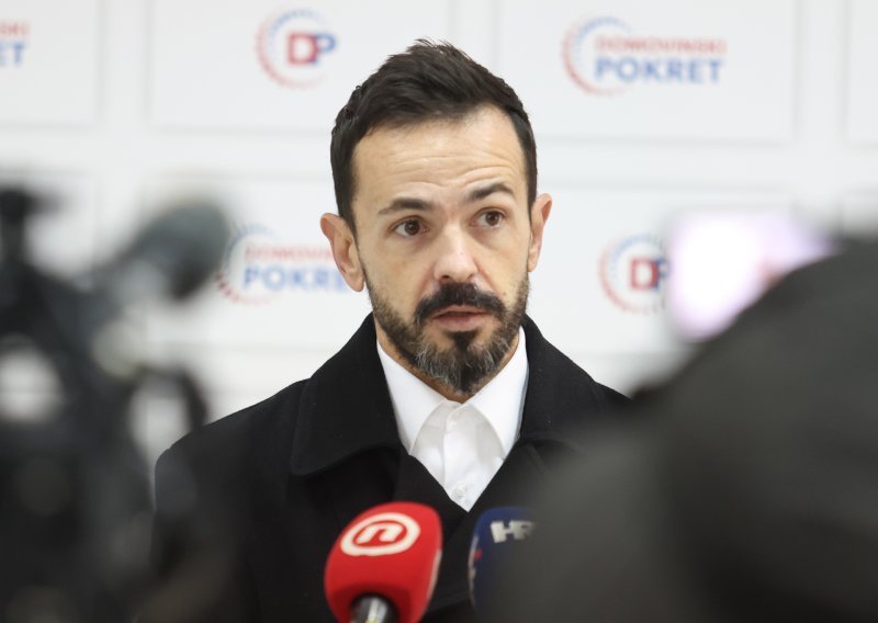 DP o domu u Borovom naselju: 'Nećemo šutjeti dok naši sugrađani čekaju osnovnu skrb'