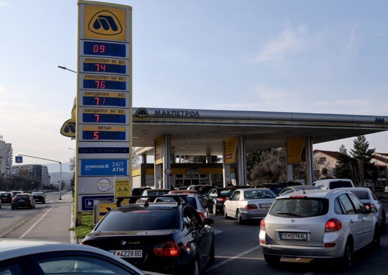 Sjeverna Makedonija drastično smanjuje PDV na goriva
