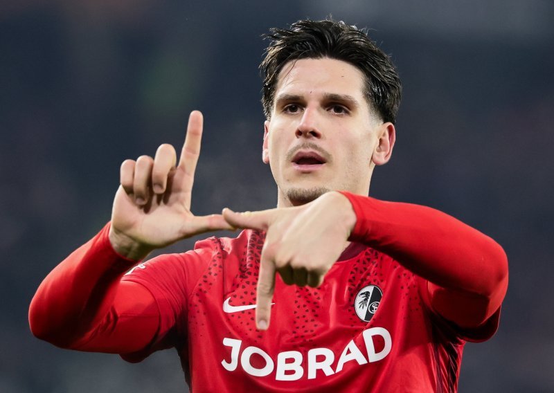 Pogledajte dva gola hrvatskog napadača u Bundesligi, prvi je bizaran: Nije ih slavio