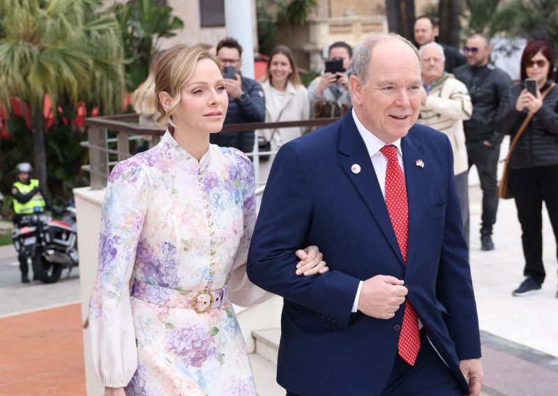 Princeza Charlene modno oduševila: Predivna haljina sa skrivenom porukom