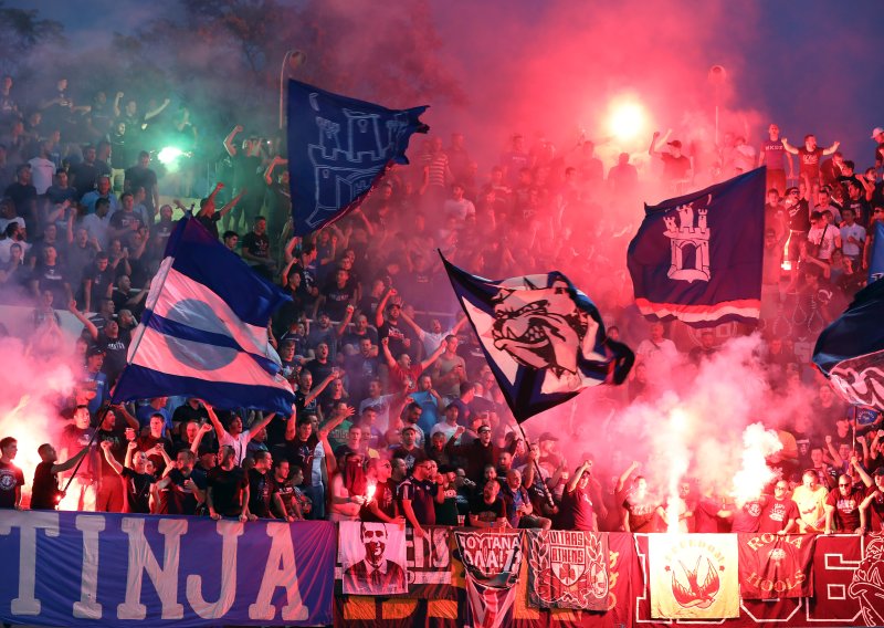Dinamo zbog navijača dobio devet puta veću kaznu od Hajduka