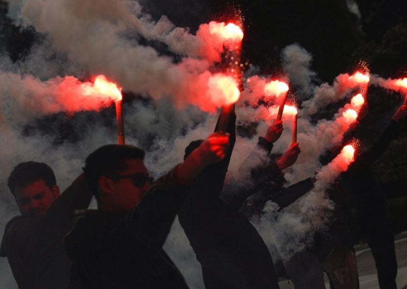 Loše okolnosti u sudnici: Odgođeno suđenje za željezničku nesreću u Grčkoj