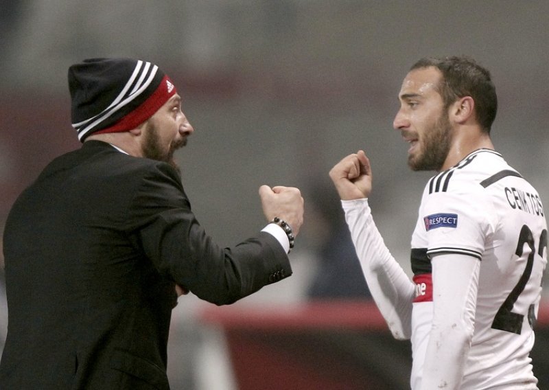 Bilić s Bešiktašem grabi i prema završnici Europske lige