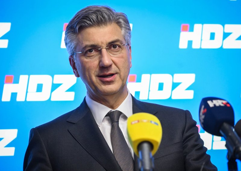 Plenković o Sloveniji: 'Pričekajmo rasplet, nitko nema sigurnu većinu'