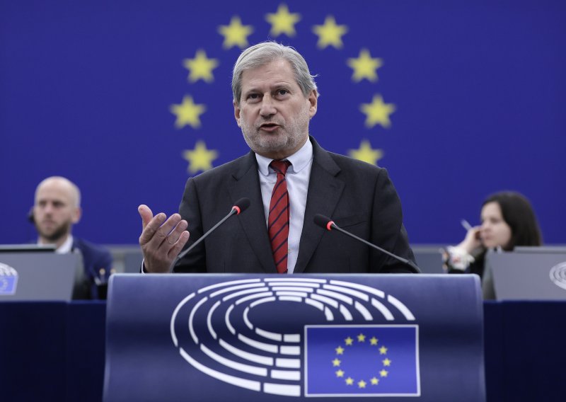 EU bez izaslanika za Cipar: Hahn podnio ostavku zbog drugih obveza