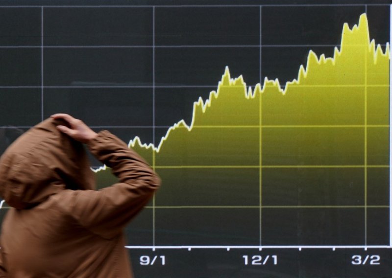 Europske burze opet u padu: Nafta opet poskupjela