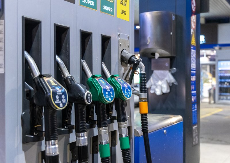 Gorivo u Crnoj Gori poskupjelo unatoč smanjenju trošarina