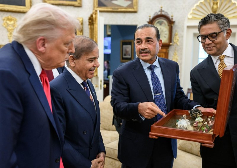 Od Trumpova 'omiljenog feldmaršala' do američkih baza: Ova zemlja idealna je za pregovore SAD-a i Irana