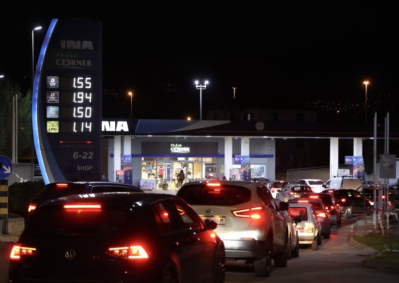 Ina: Trostruko veća potražnja za gorivom nego inače, može doći do povremene nestašice