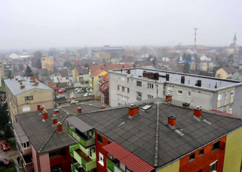 Novo arheološko otkriće u Vinkovcima: Na mjestu tržnice osvanuli grobovi