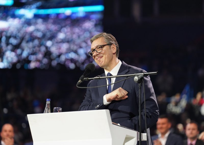 Vučić uzvratio Magyaru: 'Nemaš ovlasti, istrage u Srbiji vodimo mi'
