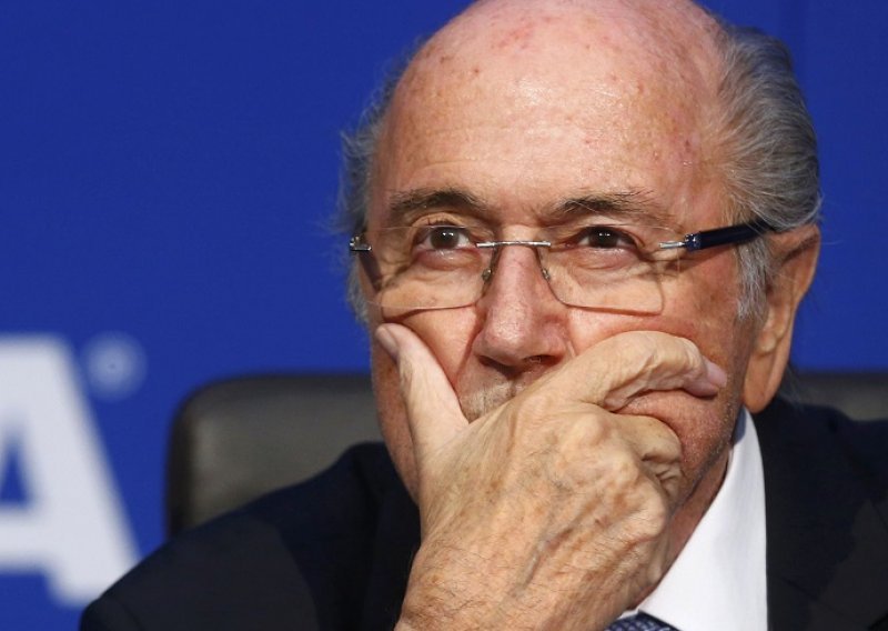 Sada je s vladavinom Sepa Blattera sigurno gotovo!