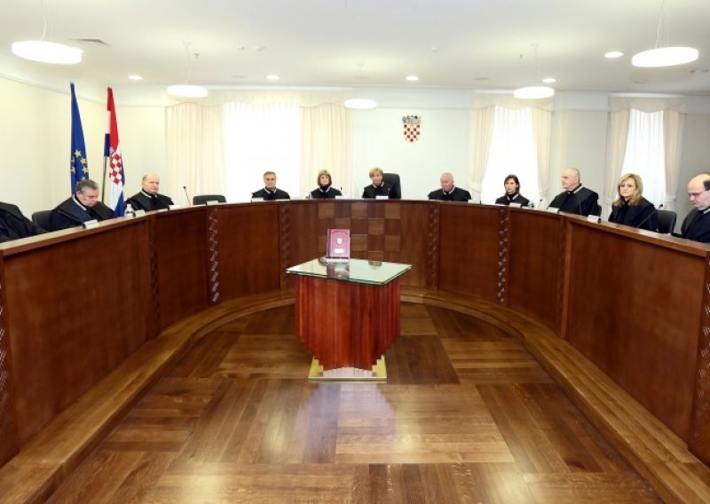 Odbor za Ustav raspisao poziv za izbor ustavnih sudaca