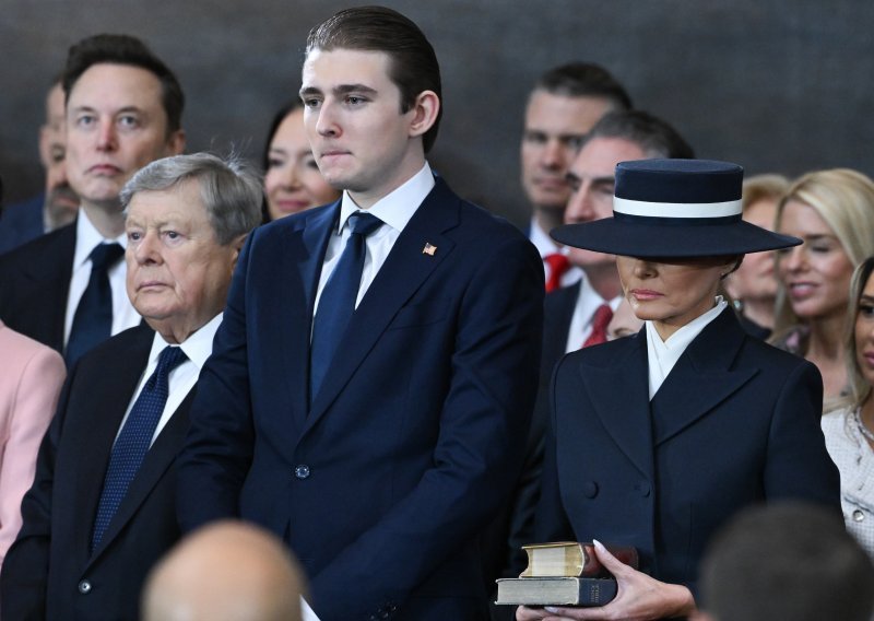 Melania Trump izbacila Ivanku i ostalu Trumpovu djecu s popisa gostiju