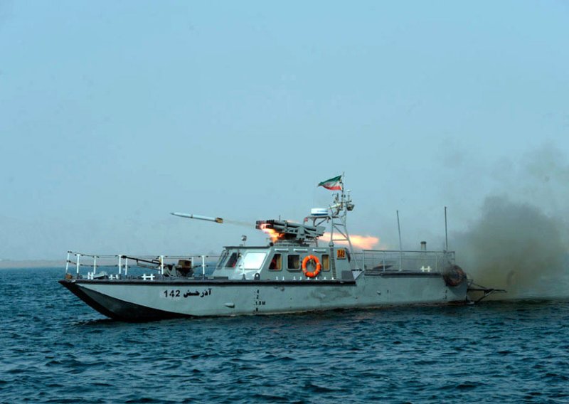 Igra živaca u Hormuzu: Trumpov potez očajnika steže obruč - ali Iran ima adute u rukavu