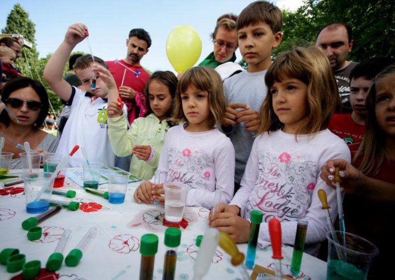 Pametna zabava u parku Boćarskog doma