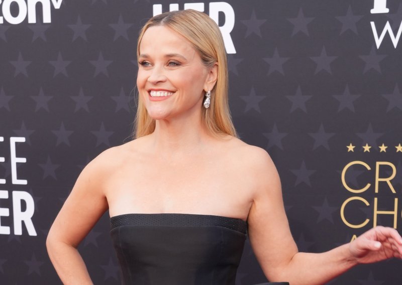Tajna blistave kože u 50-ima: Reese Witherspoon kune se u ovaj zeleni napitak koji pije svako jutro