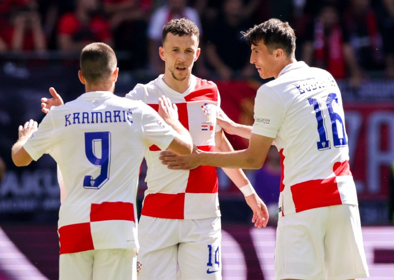 Procurio sastav Hrvatske; ovo je 11 Vatrenih koji će započeti protiv Kolumbije