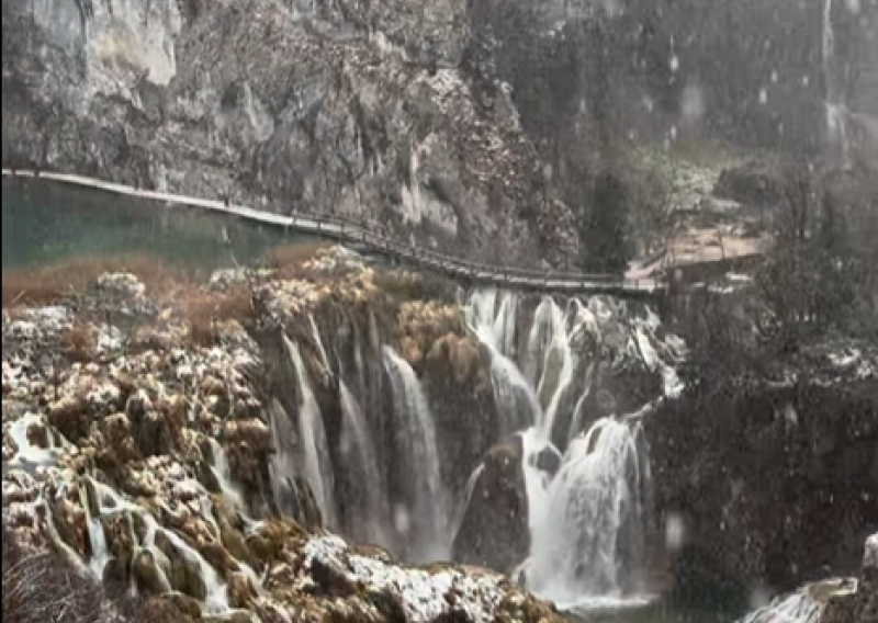Pogledajte zimsku idilu na Plitvicama