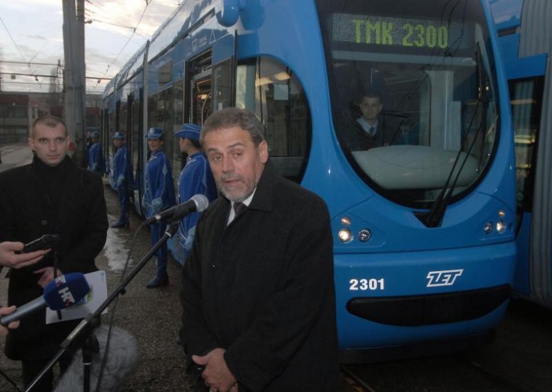 Bandić po SDP-ovu modelu prodaje tramvaje da bi kupio autobuse