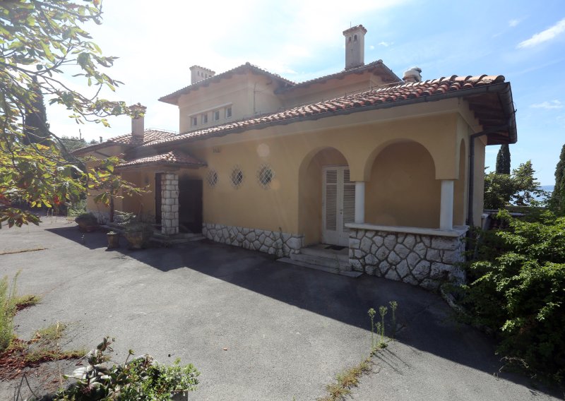 Bivša vojna vila u Kostreni dobila novog vlasnika: Sada se samo čeka potvrda Vlade