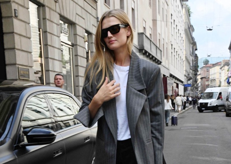 Ma kakve visoke pete: Zara je pokazala kakve ravne cipele nosimo ove sezone