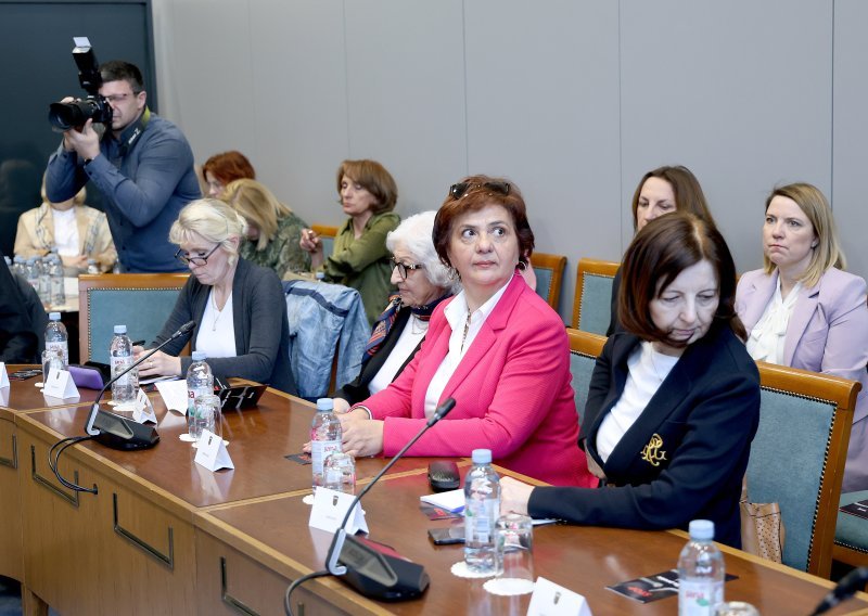 Hrvatska je treća po broju femicida u populaciji: U Saboru još nema rješenja