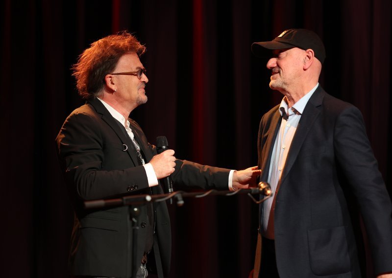 Gitaristička legenda Vlatko Stefanovski u Splitu primio Porina za životno djelo: U publici i poznata lica