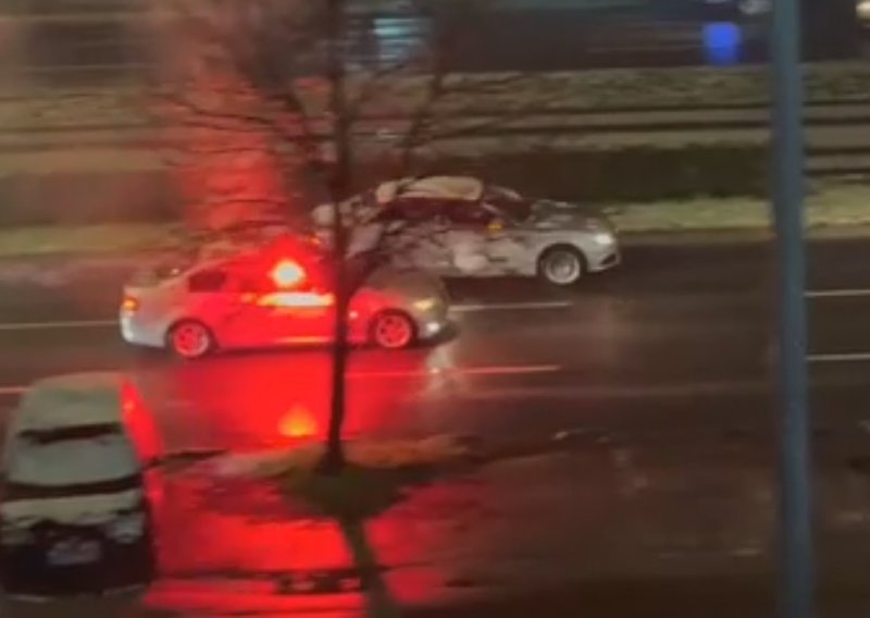 Pogledajte ludnicu na ulicama Sarajeva nakon velike pobjede BiH