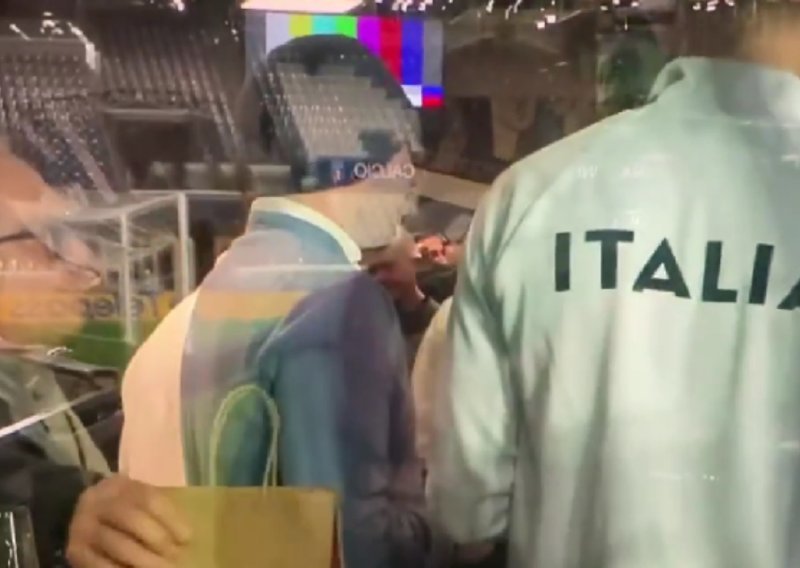 Talijani na mobitelima pratili dramu penala u Cardiffu: Pogledajte reakciju kad je BiH pobijedila