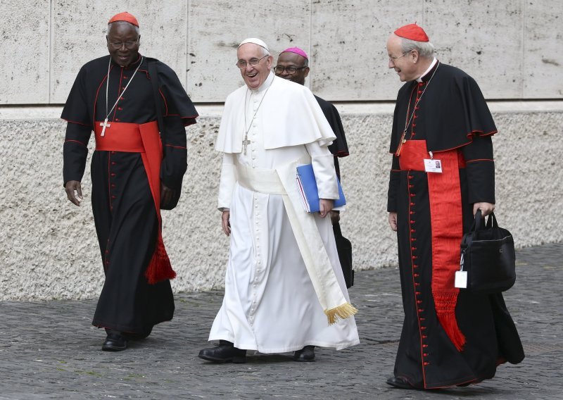 Objava pisma kardinala potiče bojazan od novog Vatileaksa