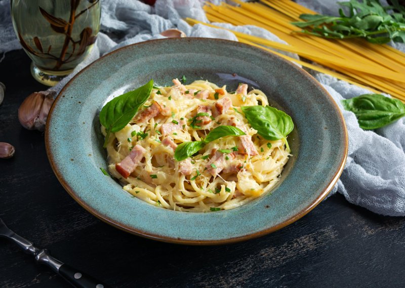 Nastava je otkazana, što skuhati djeci za ručak? Ova prefina tjestenina gotova je za 15 minuta