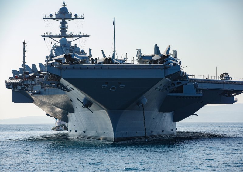 Tportal doznaje: Najveći američki nosač već sutra dolazi u Split