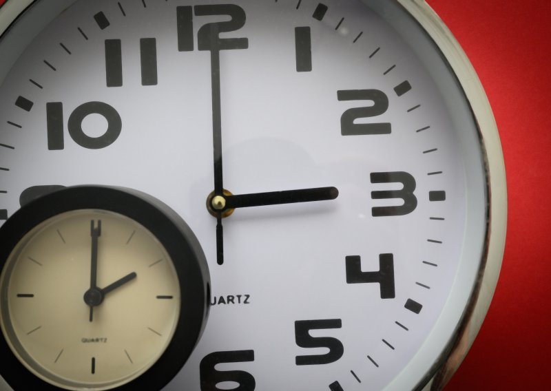 Noćas ne zaboravite pomaknuti kazaljke, počinje ljetno računanje vremena