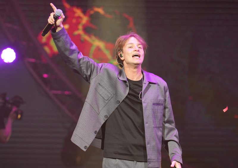 Jakov Jozinović rasprodao je 9. koncert u Sava Centru, samo jedna osoba održala ih je više