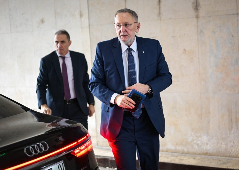 Božinović o nosaču aviona u Split: 'To nije jedini američki brod u našim vodama'