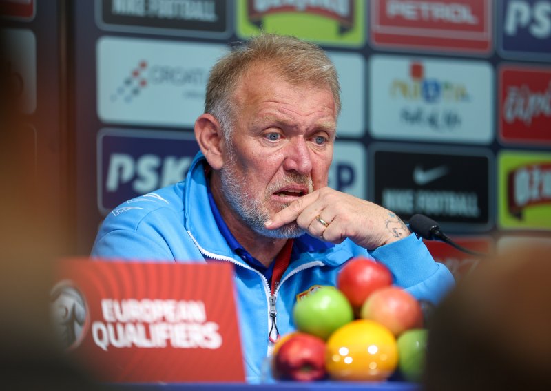 Debakl reprezentacije Roberta Prosinečkog. Dobio je pet komada od Madagaskara